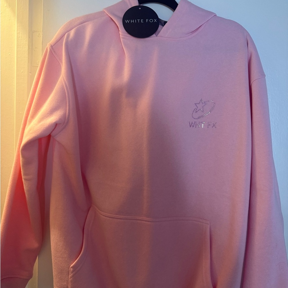 White Fox Boutique Pink Hoodie NWT - Picture 4 of 5